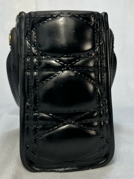 Black D-option Hand Bag Candle