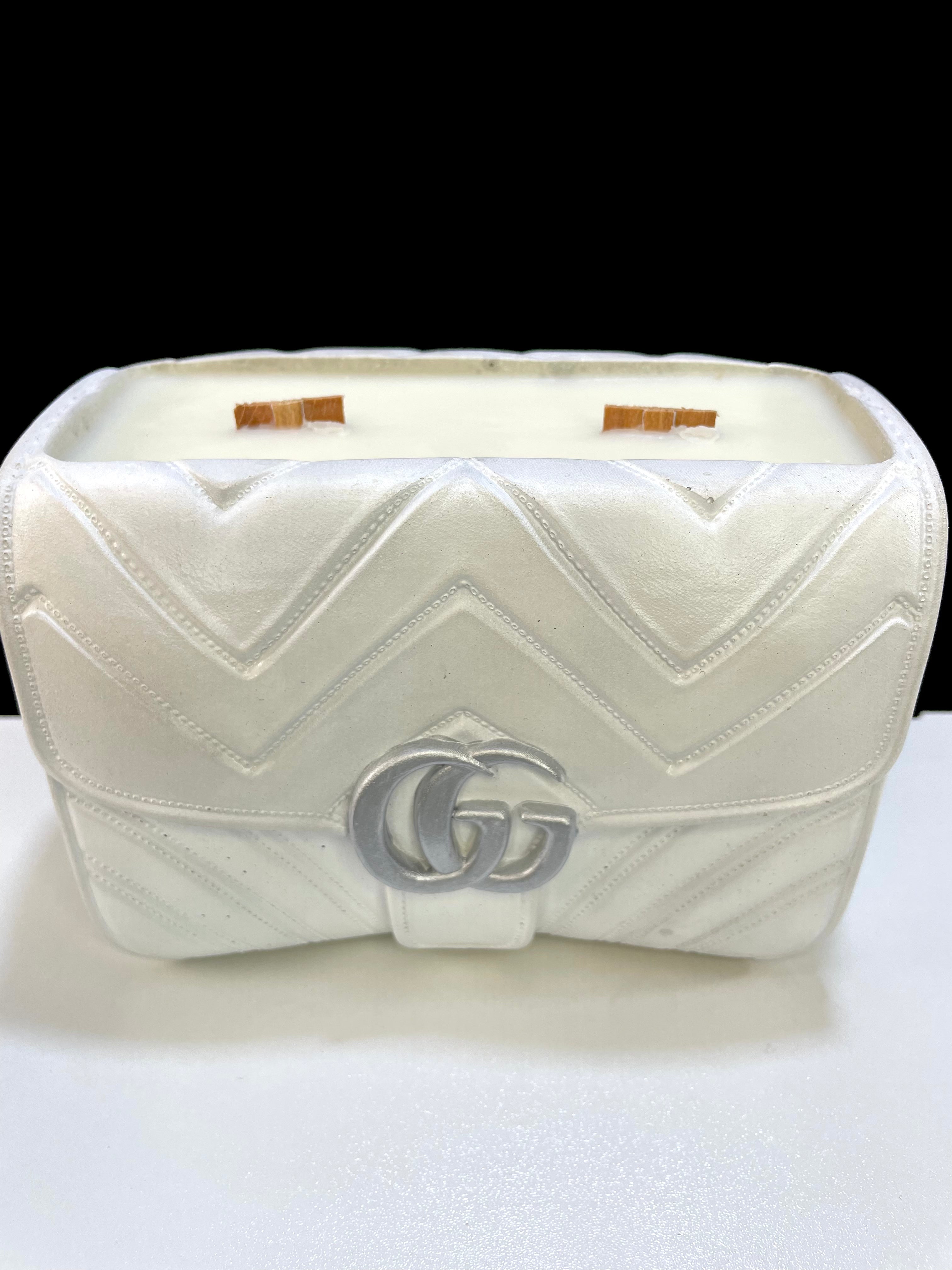 White / Silver G Candle